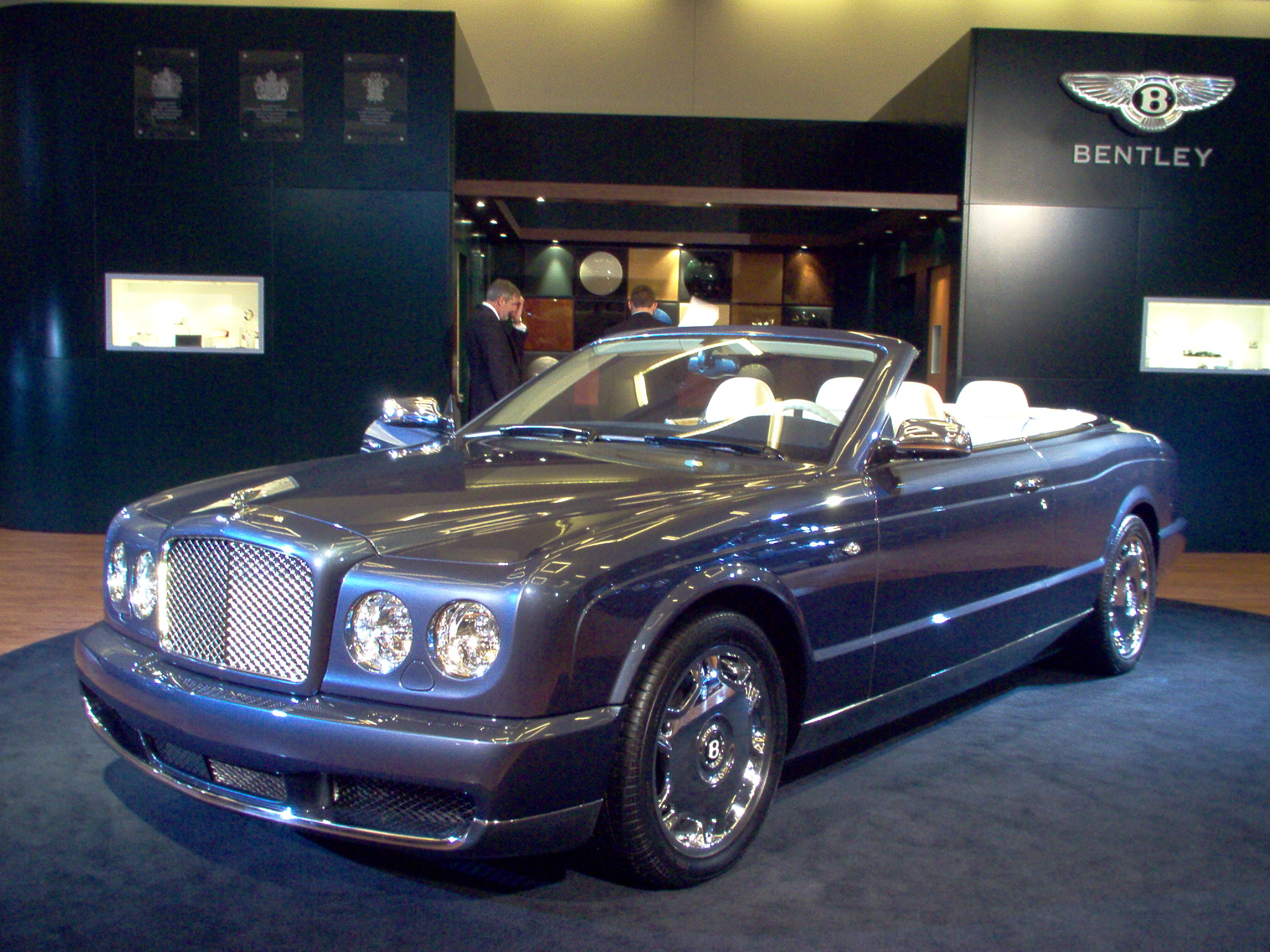Bentley Bleu