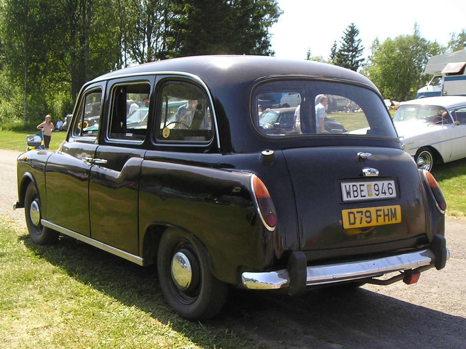 Carbodies FX4S Taxi à Londres