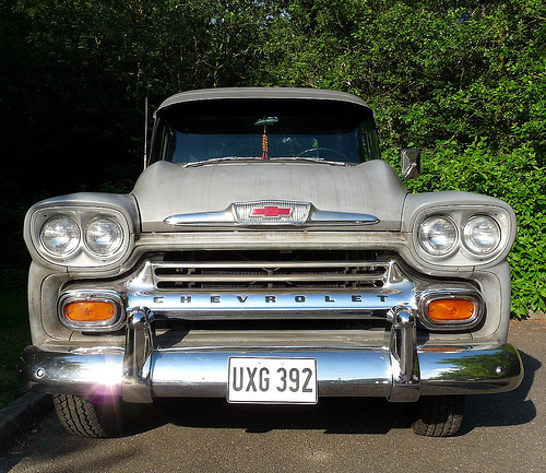 Pick-up Chevrolet Apache 32