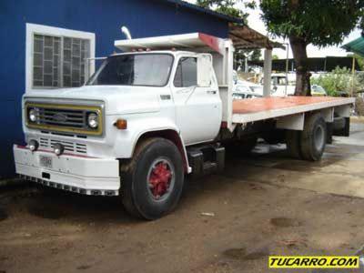 <translate id="2efbe2e90a342f480bd1023af80621cf"></translate>