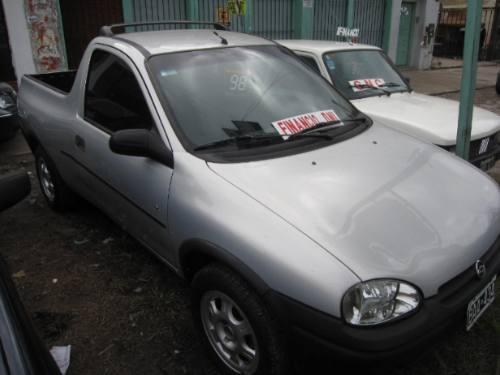 Pick-up Chevrolet Corsa 16