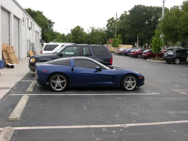 Chevrolet Corvette LS2