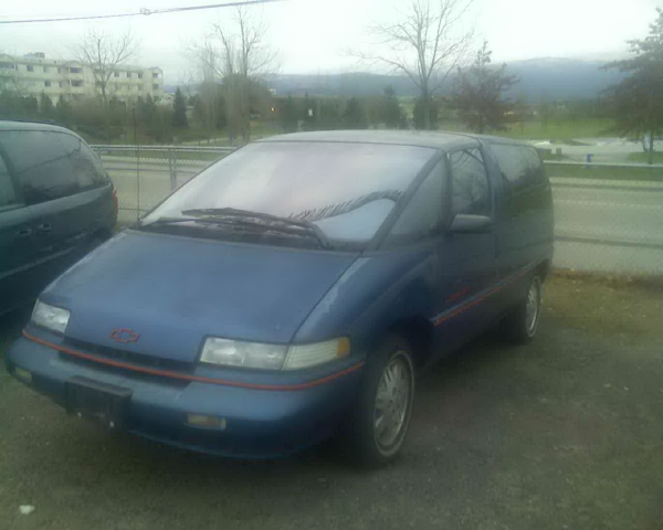 Fourgonnette Chevrolet Lumina