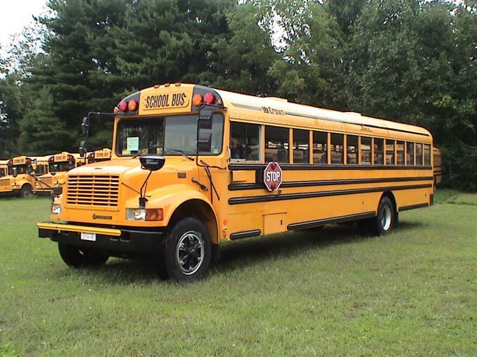 Autobus scolaire de la Couronne