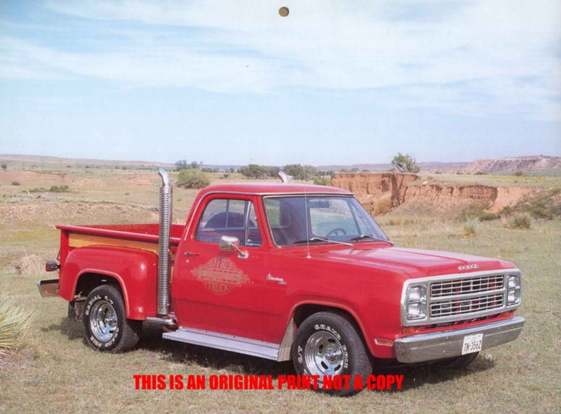 Camion Express Dodge Custom 150 Lil Red