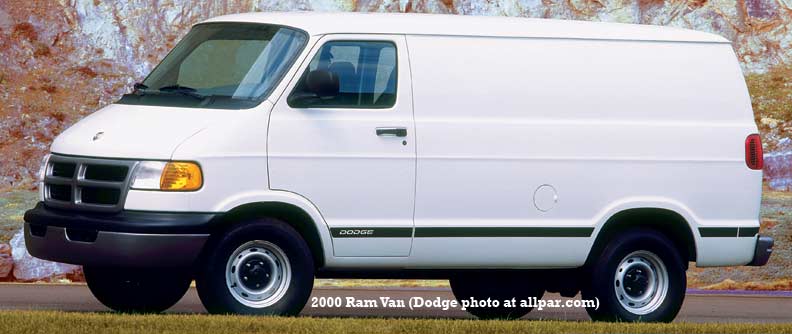Dodge RAM 2500 Van, Photo #2
