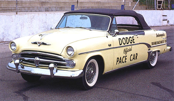 Voiture Dodge Royal pace