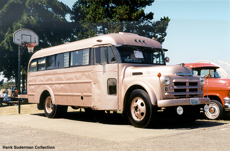 Autobus scolaire Dodge