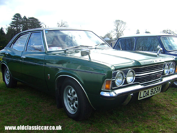 Ford Cortina 20S Coupé