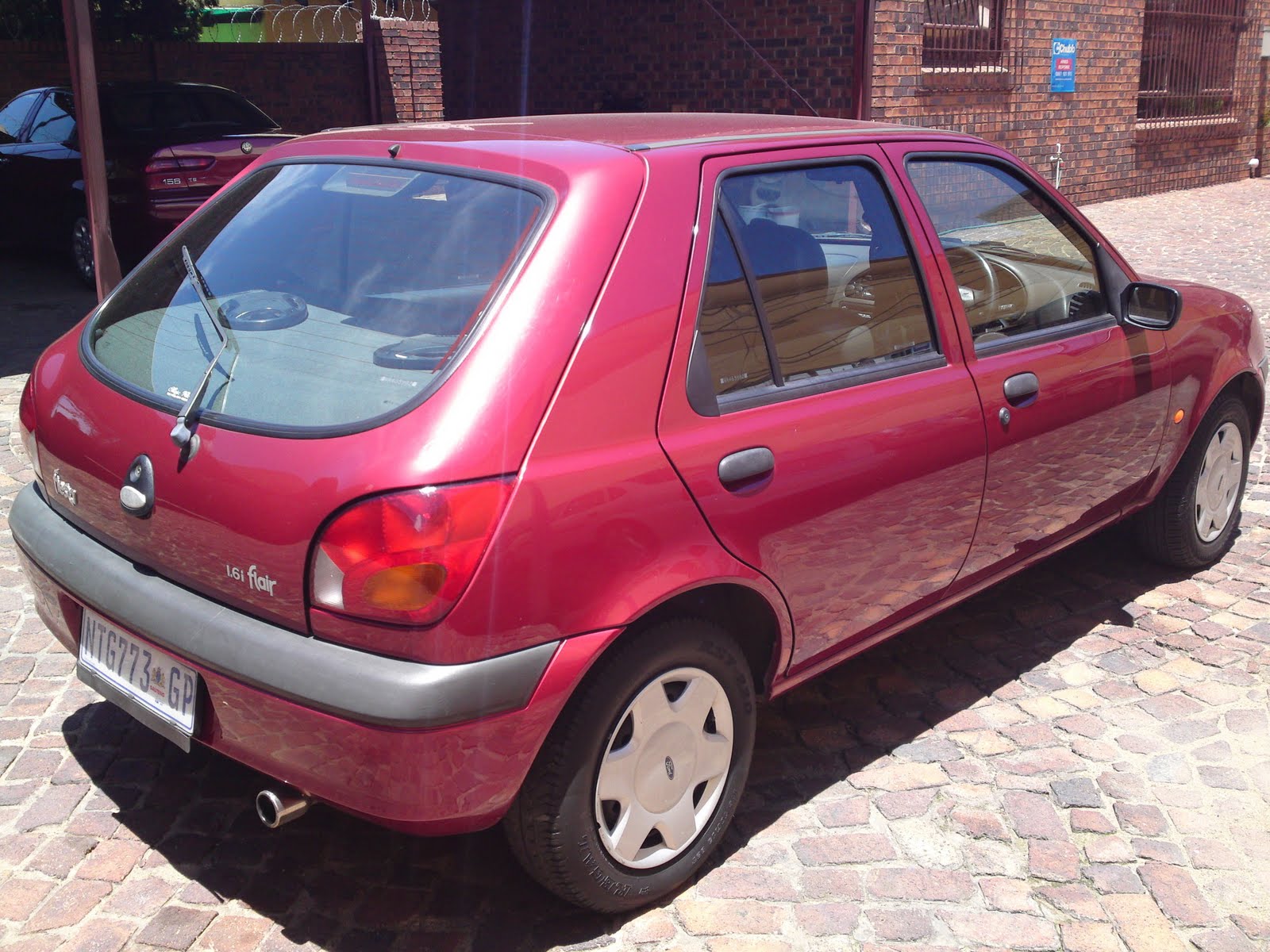 Ford Fiesta 16i