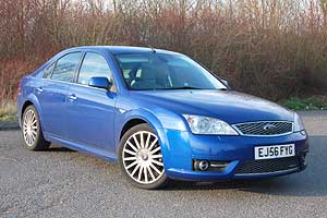 Ford Mondeo ST220