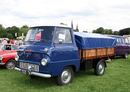 Pick-up cargo Ford Thames 800