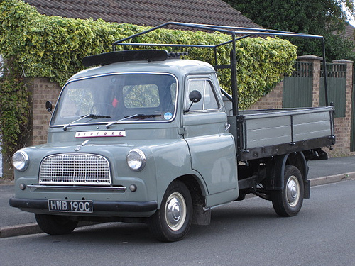 Pick-up cargo Ford Thames 800