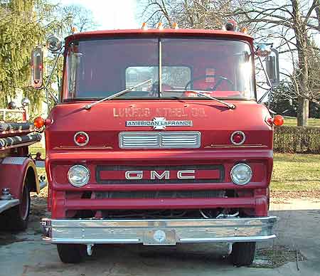 Camion de pompiers GMC 450