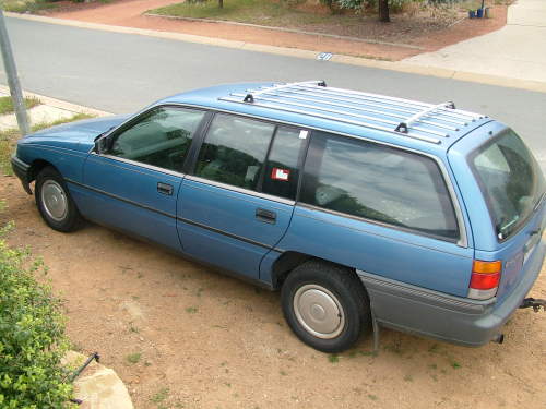 Chariot Holden Commodore SS VN