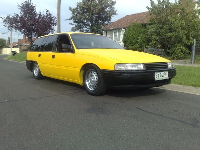 Chariot Holden Commodore SS VN