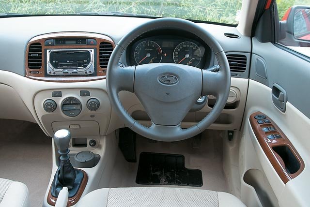 Hyundai Verna par Dodge