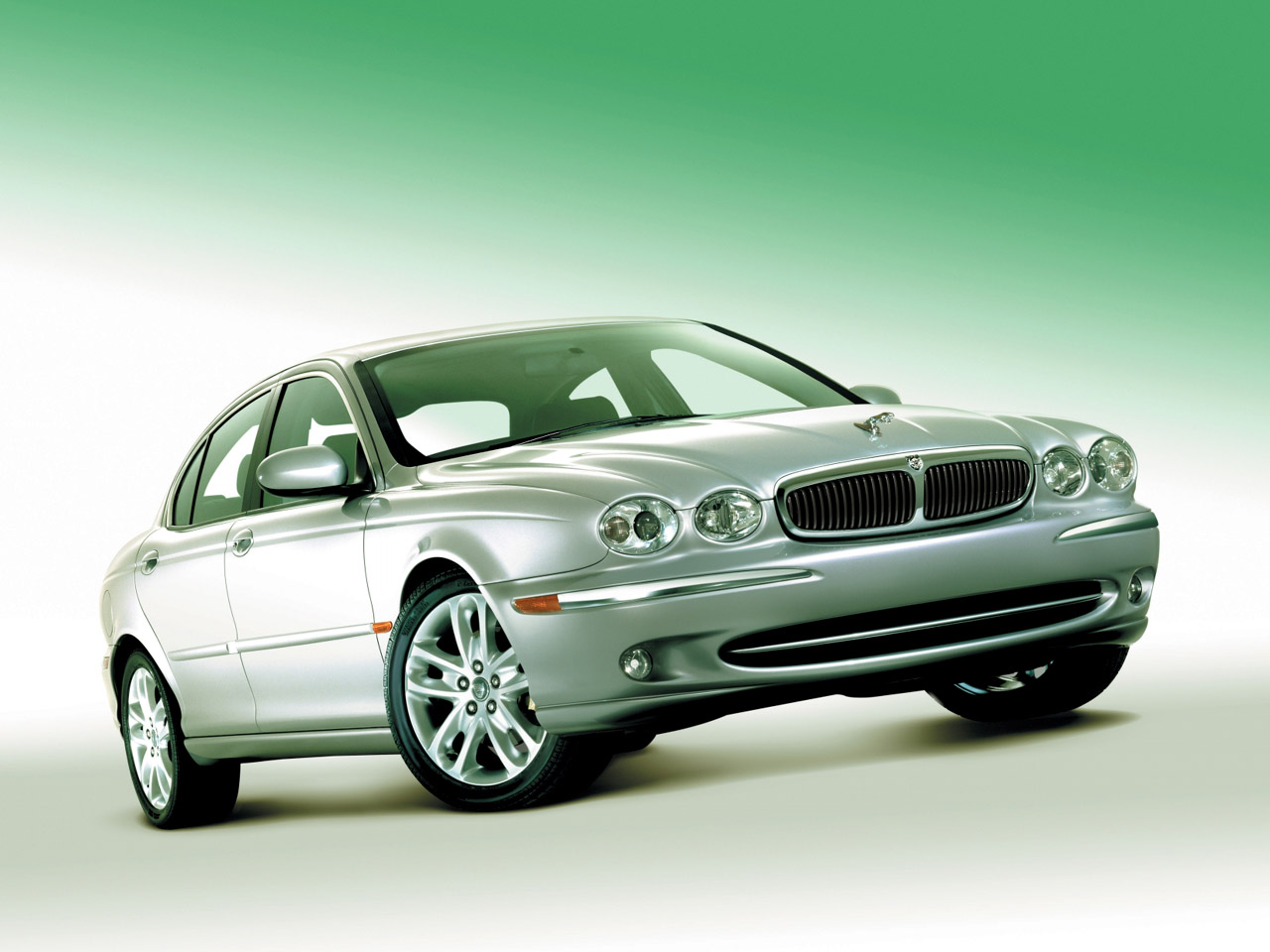 Voiture d'affaires Jaguar X-type