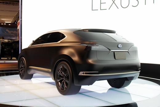Modèle Lexus LF-XH