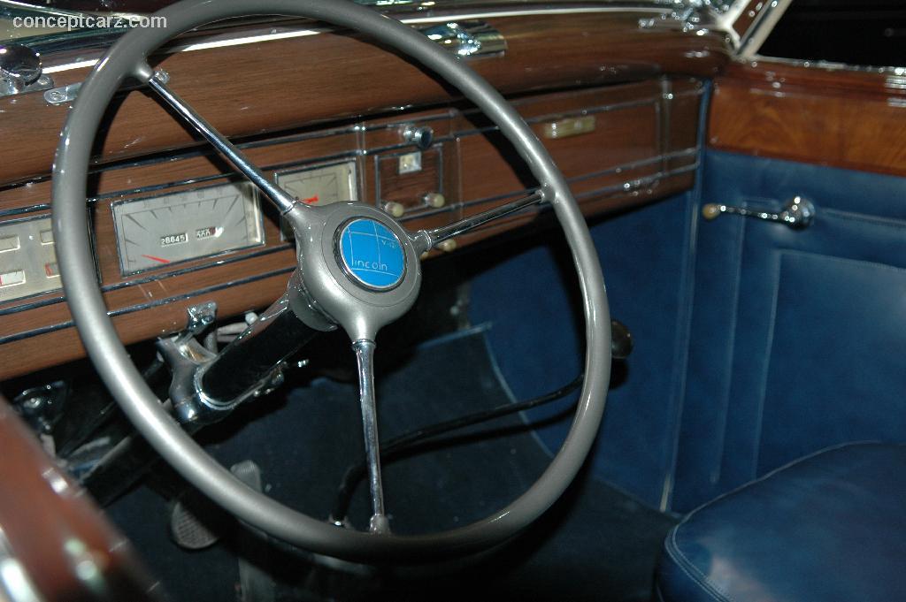 Lincoln Modèle K 12 Brunn Victoria Cabriolet