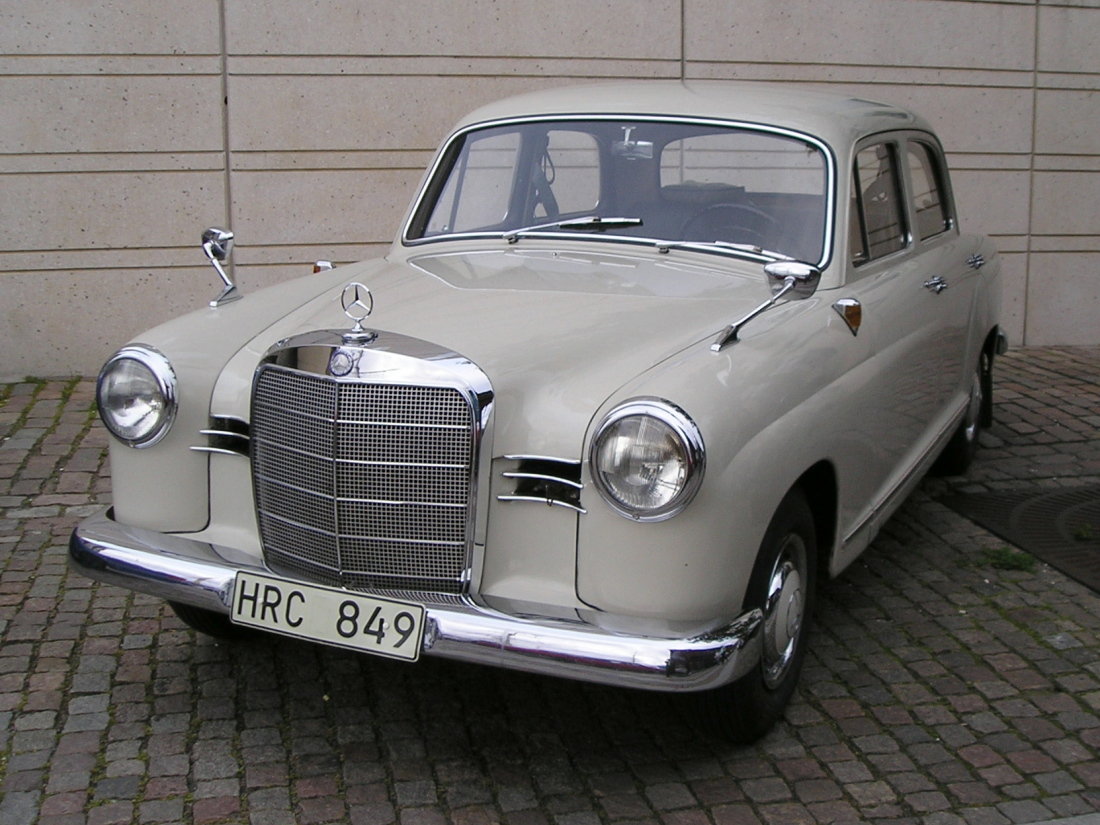 Mercedes-Benz 180B berline