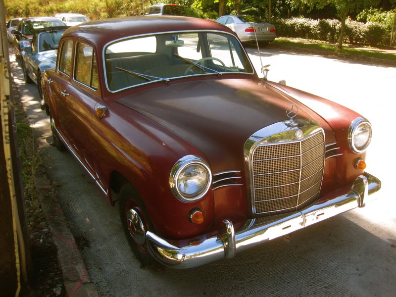 Mercedes-Benz 180B berline