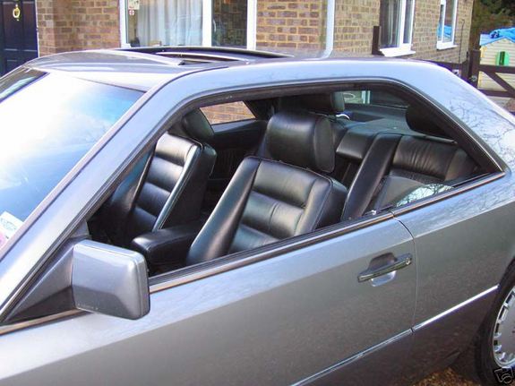 Mercedes-BENZ 300 CE-24