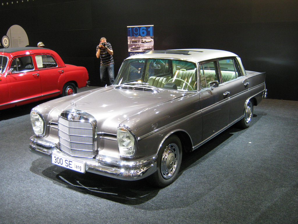 Mercedes-BENZ 300 SE 63