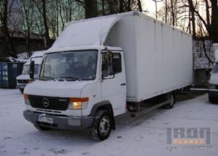 Mercedes-BENZ 815 D