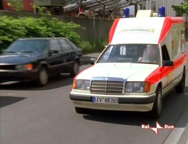 Ambulance Mercedes-Benz