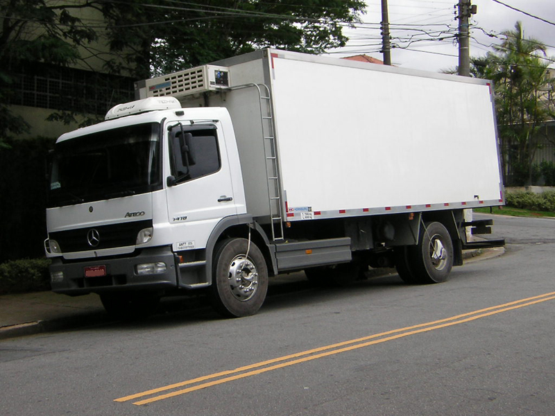 Mercedes-Benz Atego 1418