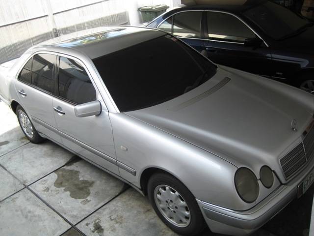 Mercedes-Benz E230 Élégance