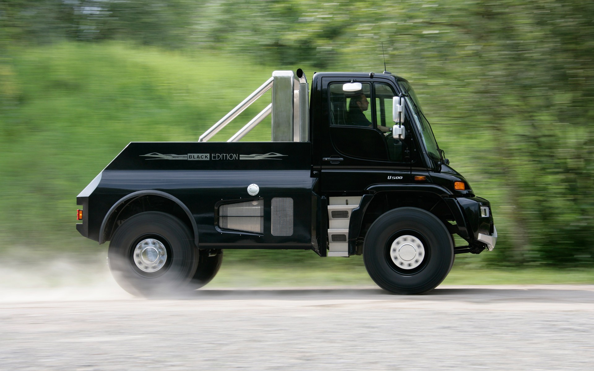 Mercedes-Benz Unimog 1200