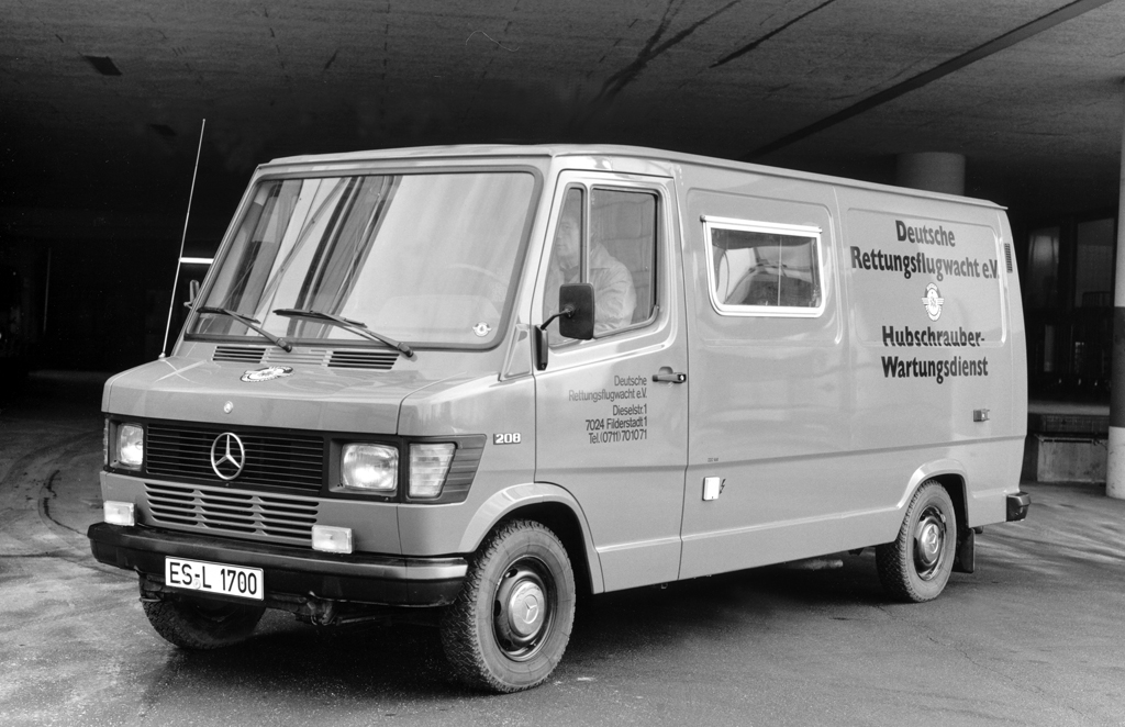 Mercedes-Benz Vario 408D