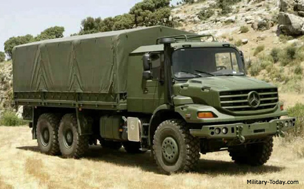 Mercedes-Benz Zetros 2733 A 6x6