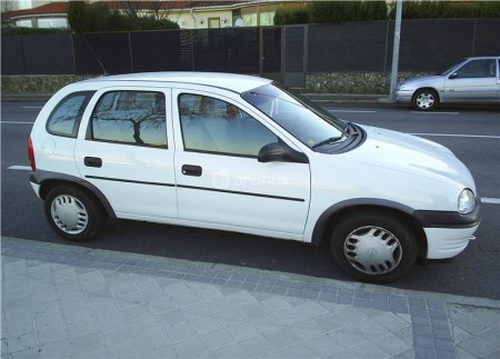 Opel Corsa 12 Plus