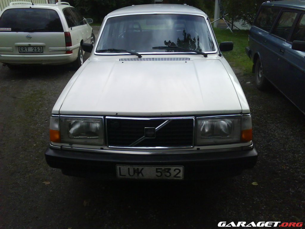 Volvo 245-813