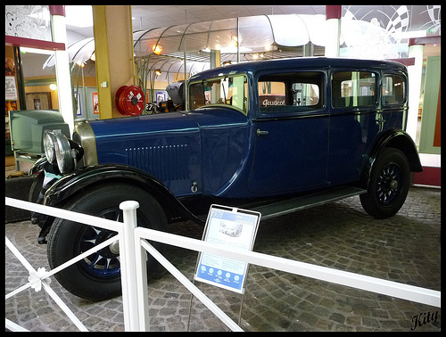 Peugeot 176 Limousine