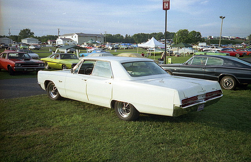 Plymouth Fury III 4dr