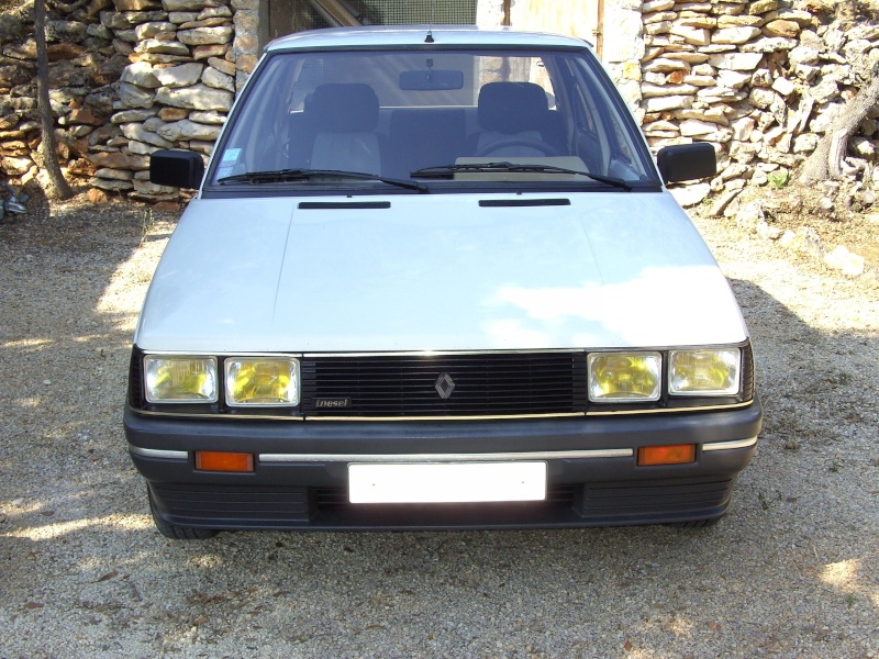 Рено 9. Renault 9. Рено 9 1995. Рено 9 1986. Renault Broadway.