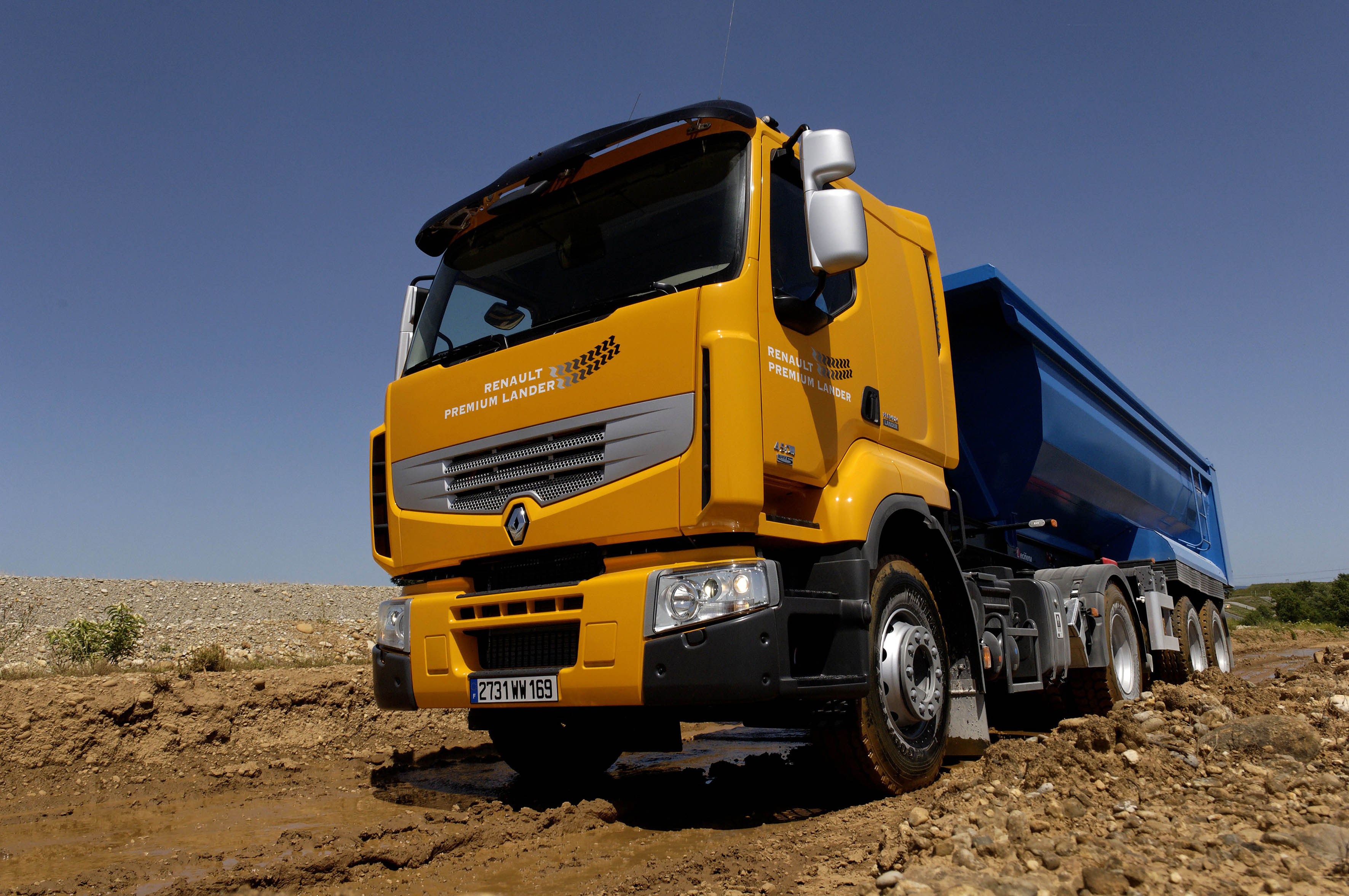 Lander Renault Premium