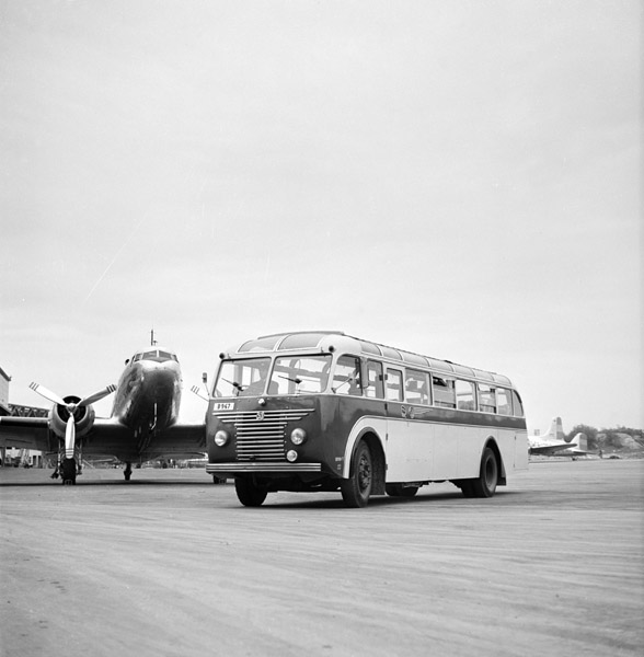 Autocar de l'Aéroport Scania-Vabis ASJ Body