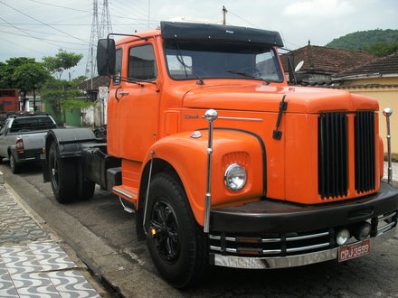 Scania 111S