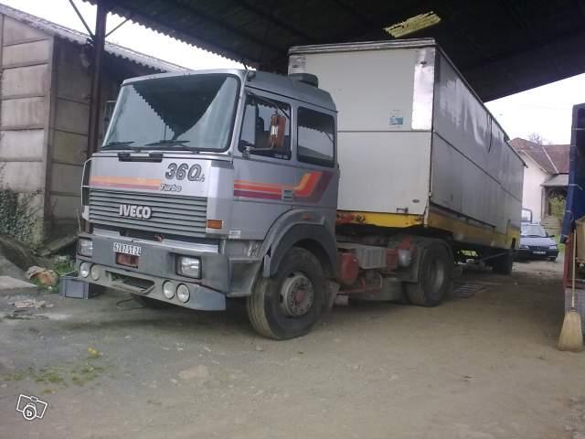 Scania 142M V8