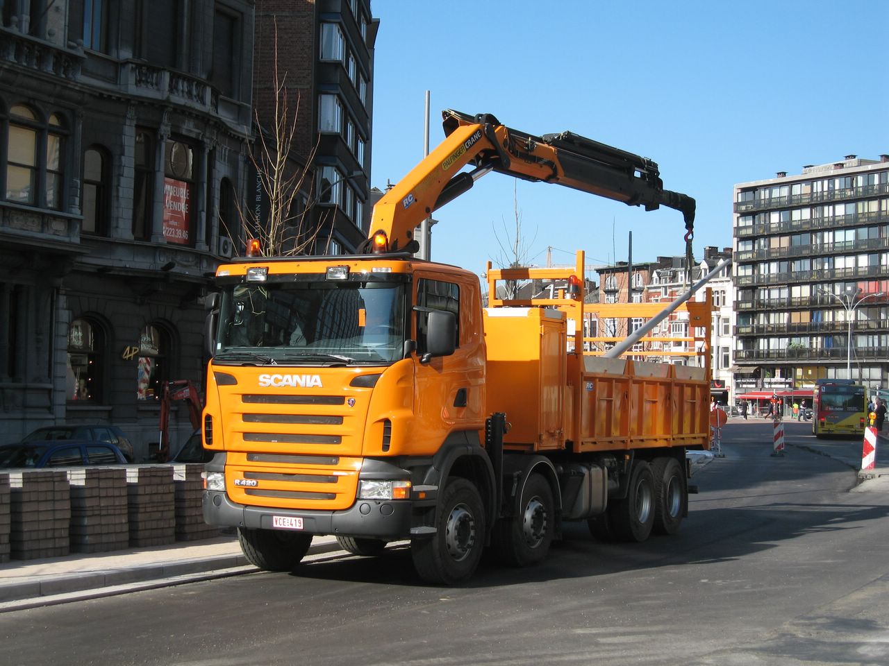 Modèle : Scania R144590