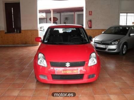 Suzuki Swift 13 GL Berline