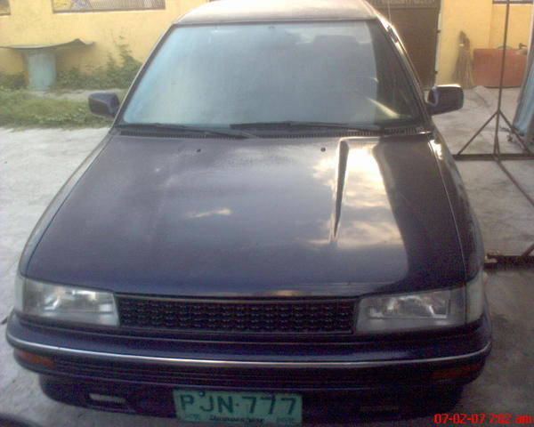 Toyota Corolla 16 GL à hayon