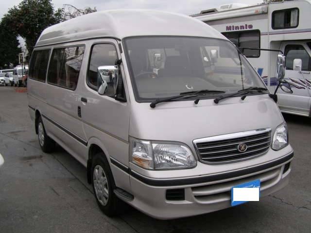 Grande Cabine Toyota Hiace