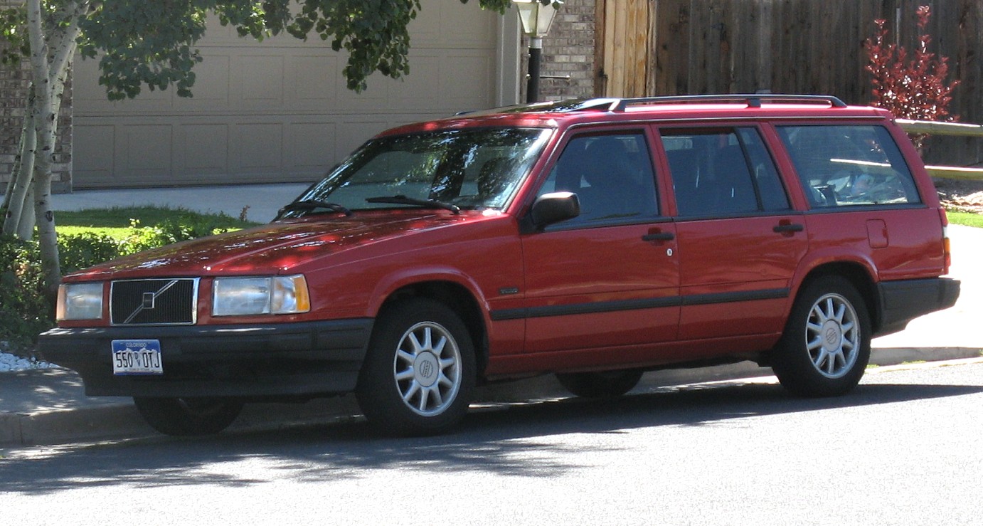 Wagon Volvo 940S