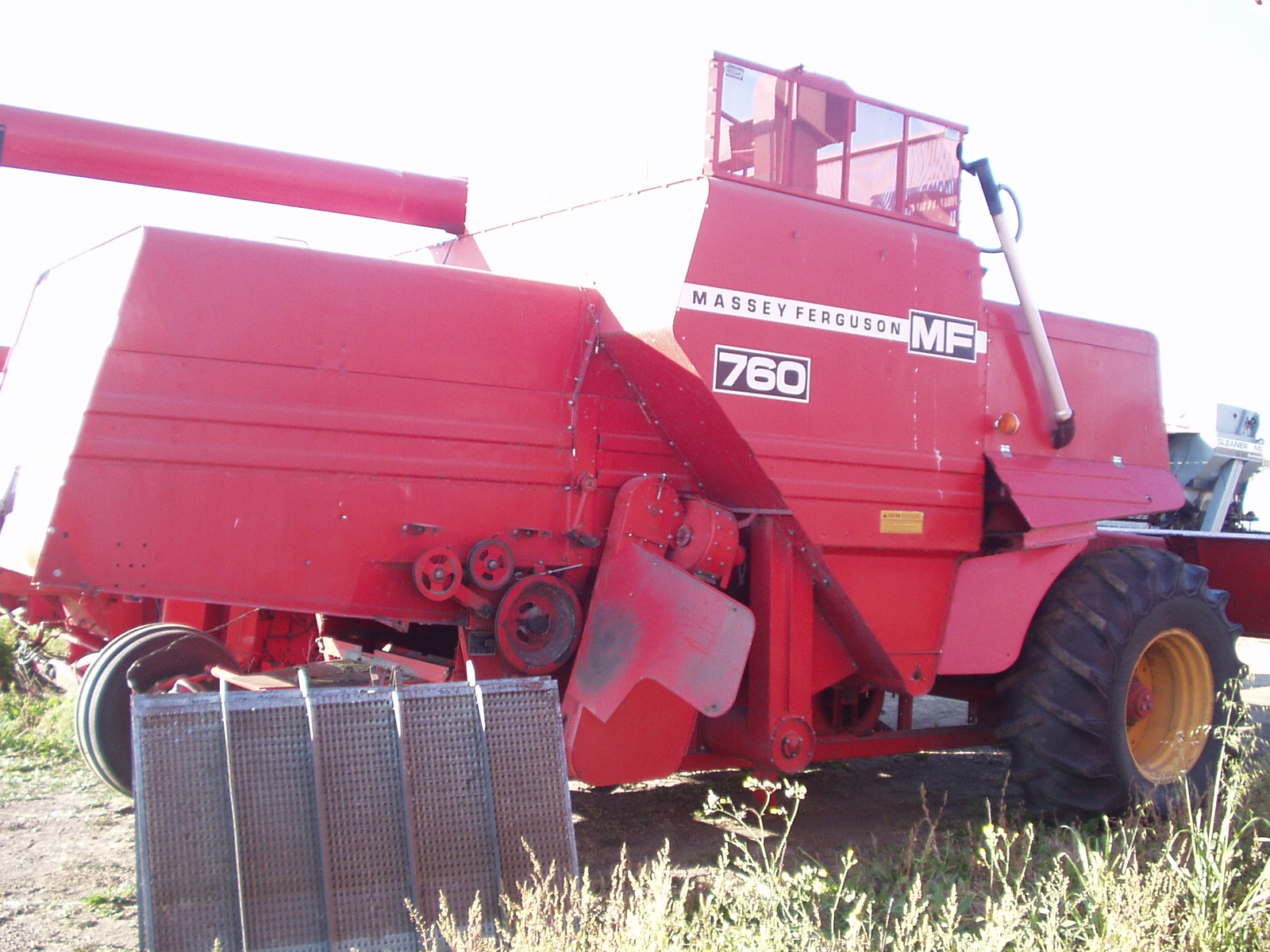 Massey ferguson 760